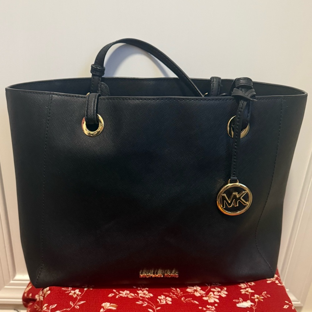 Michael Kors Classic Black Tote